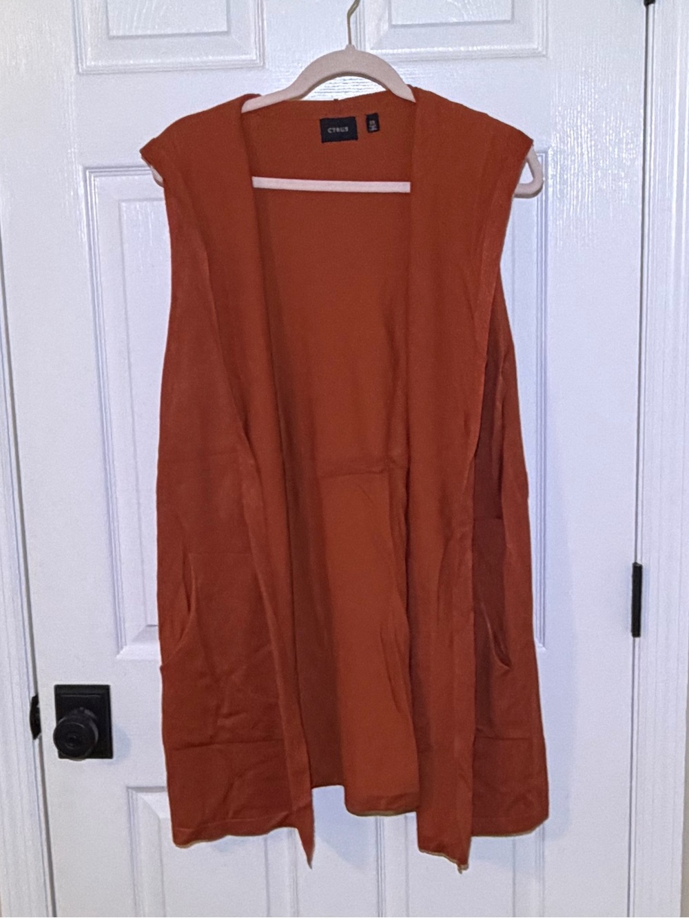 Cyrus Pumpkin Rust Open-Front Sleeveless Duster Cardigan With Pockets. Size 2X